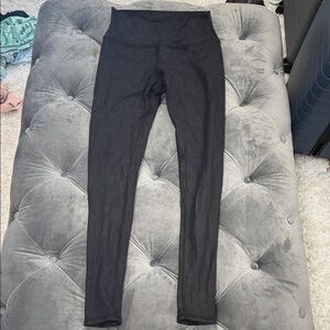 Alo High Rise Airbrush Leggings in Metallic Finish - Excellent condition!